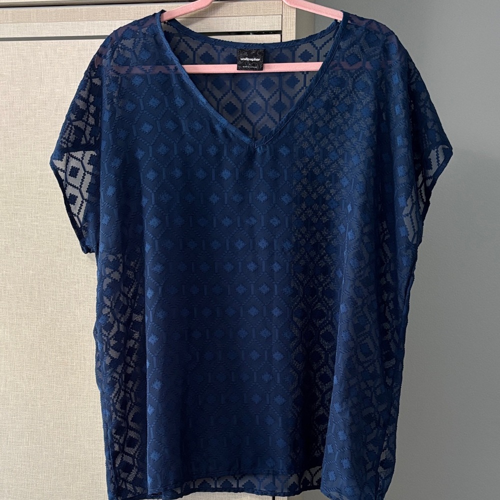Wallpaper size L- Deep Blue Patterned Sheer Blouse